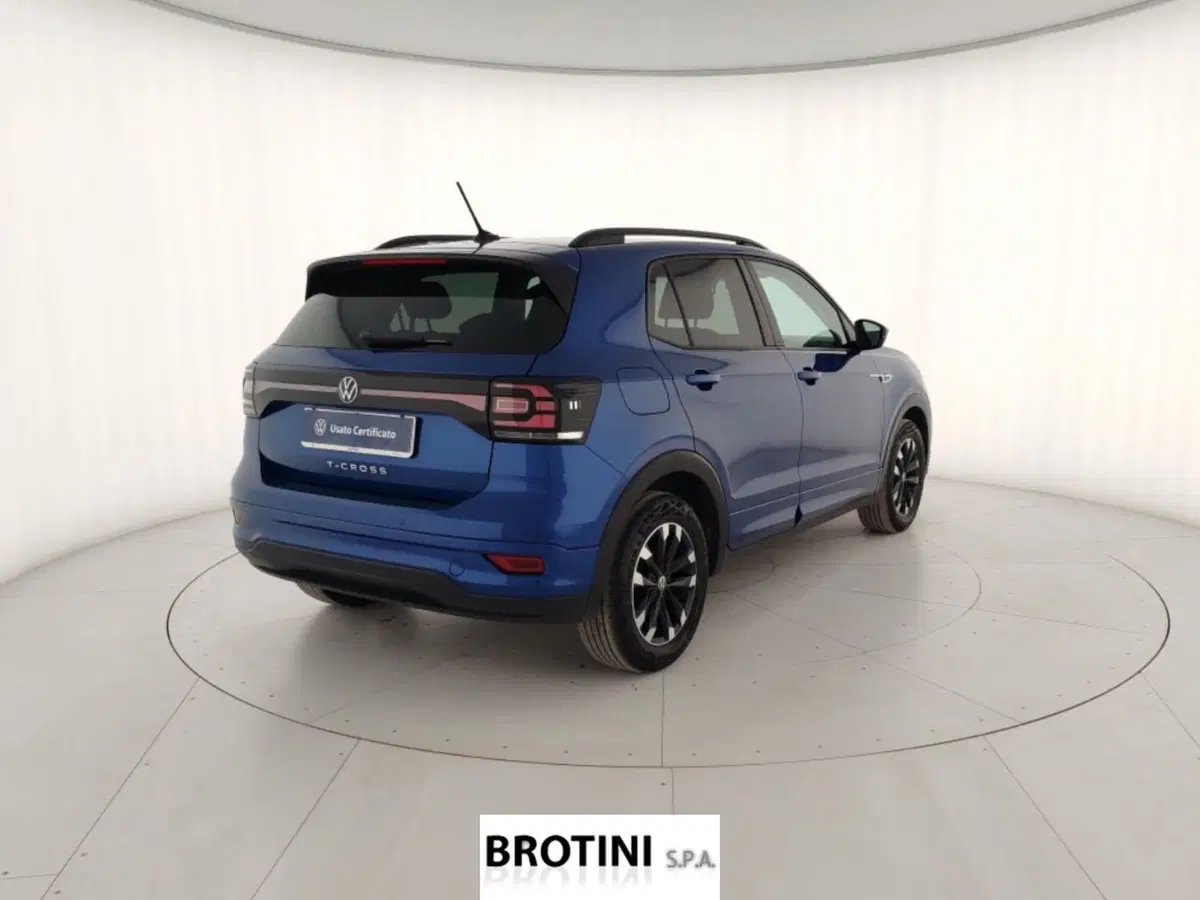 Volkswagen T-Cross usata a Massa-Carrara (3)