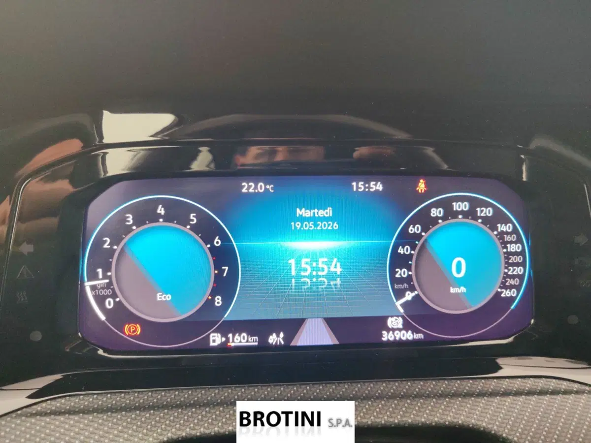 Volkswagen Golf usata a Massa-Carrara (14)
