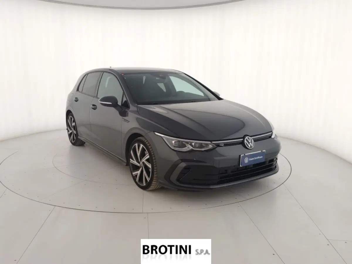 Volkswagen Golf usata a Massa-Carrara (4)