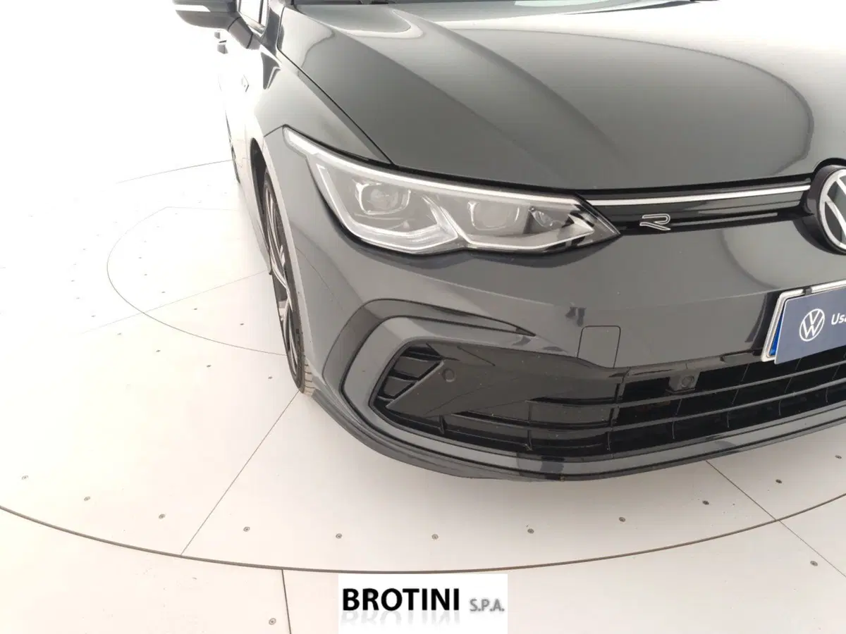 Volkswagen Golf usata a Massa-Carrara (5)