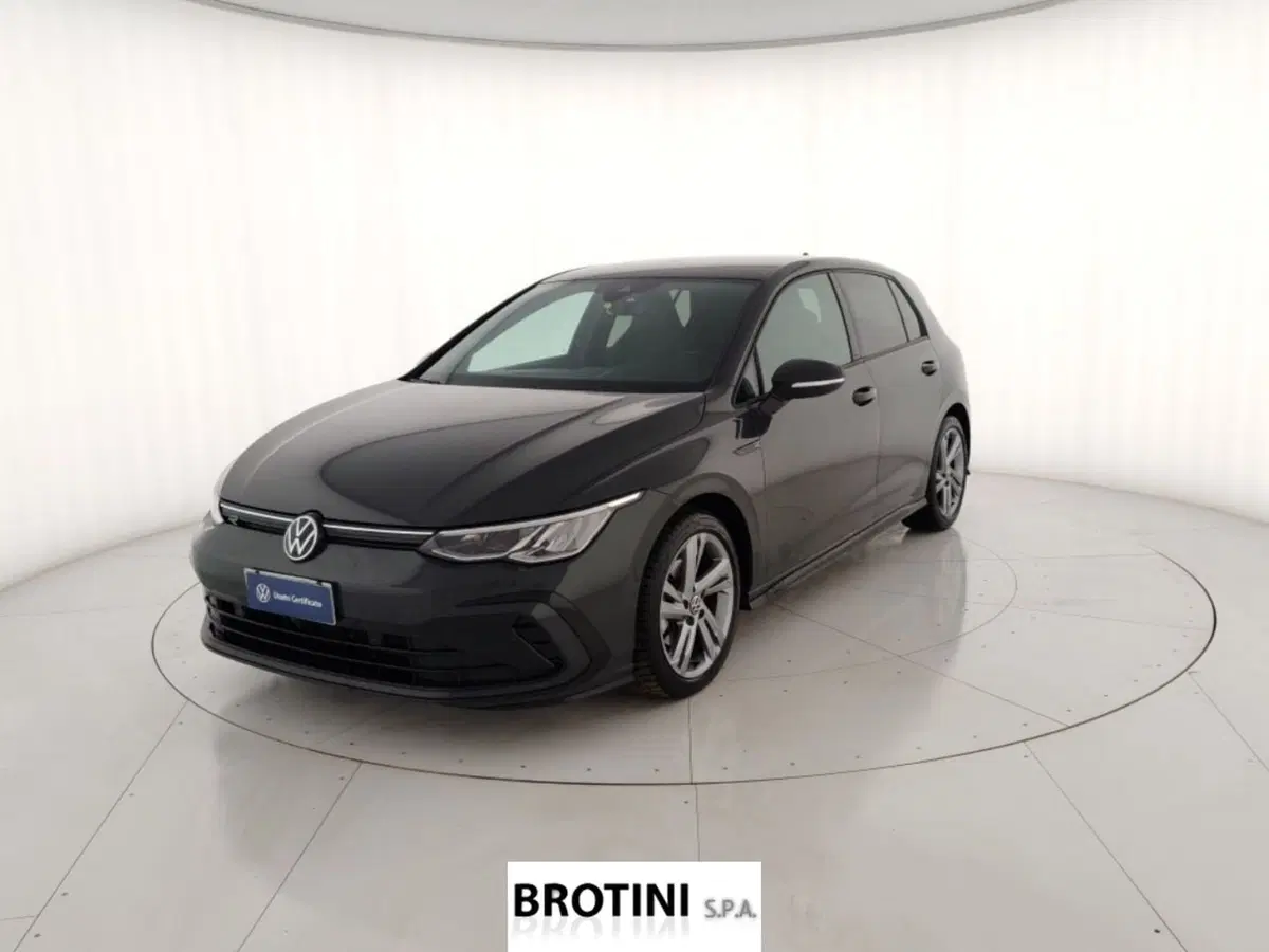 Volkswagen Golf usata a Massa-Carrara