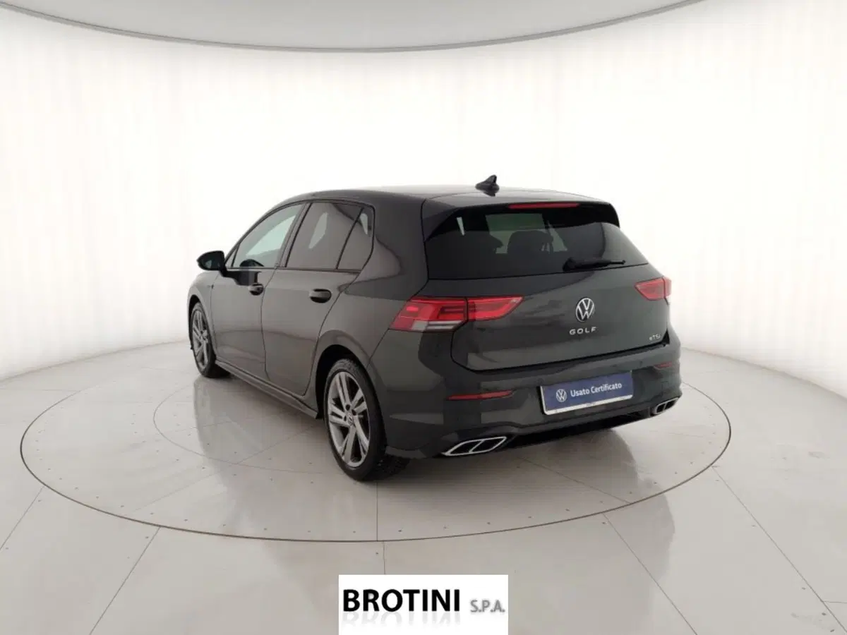 Volkswagen Golf usata a Massa-Carrara (2)