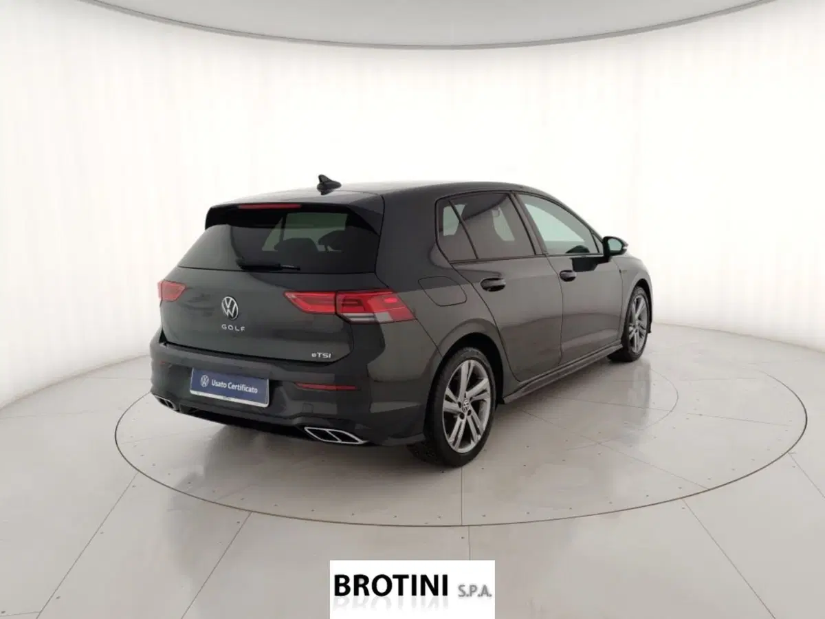 Volkswagen Golf usata a Massa-Carrara (3)