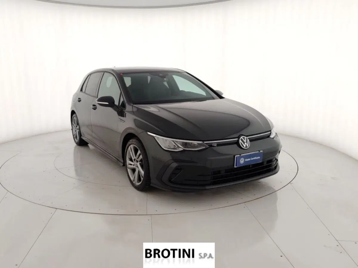Volkswagen Golf usata a Massa-Carrara (4)