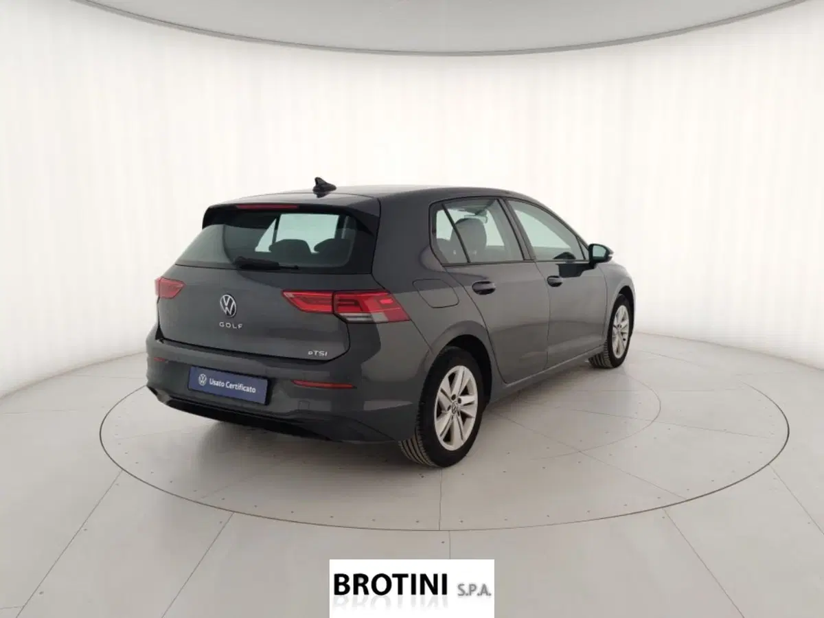 Volkswagen Golf usata a Massa-Carrara (3)