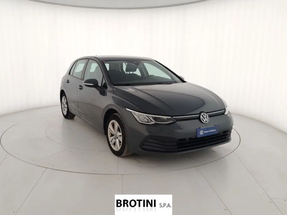 Volkswagen Golf usata a Massa-Carrara (4)