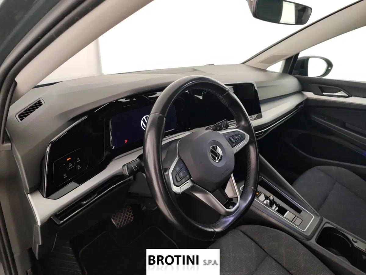 Volkswagen Golf usata a Massa-Carrara (8)
