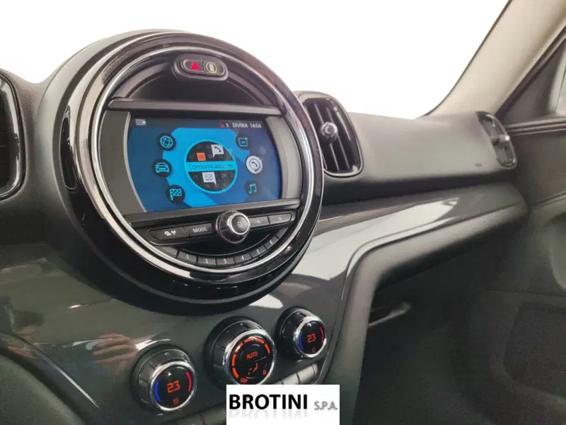 MINI Mini Countryman usata a Massa-Carrara (12)