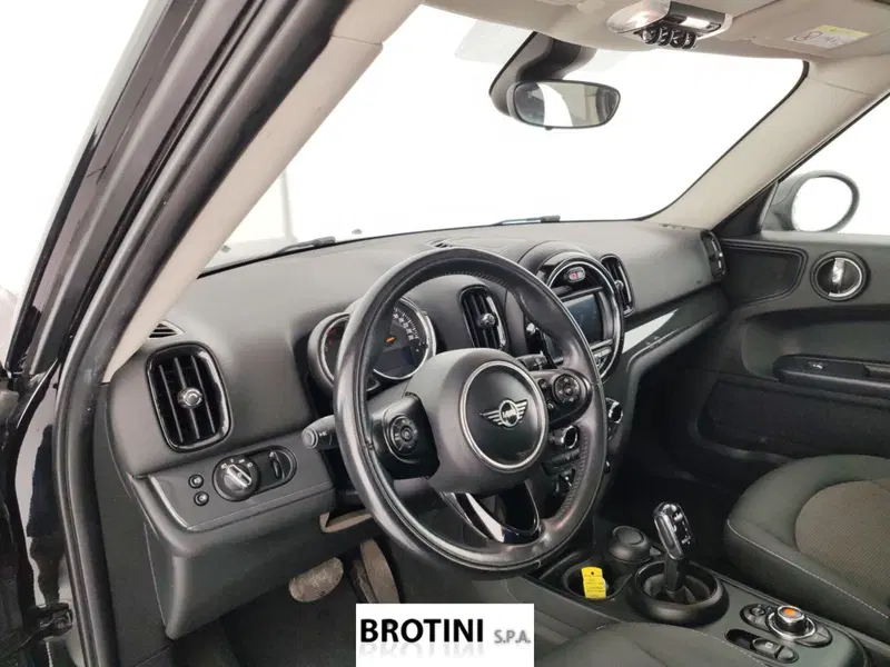 MINI Mini Countryman usata a Massa-Carrara (7)