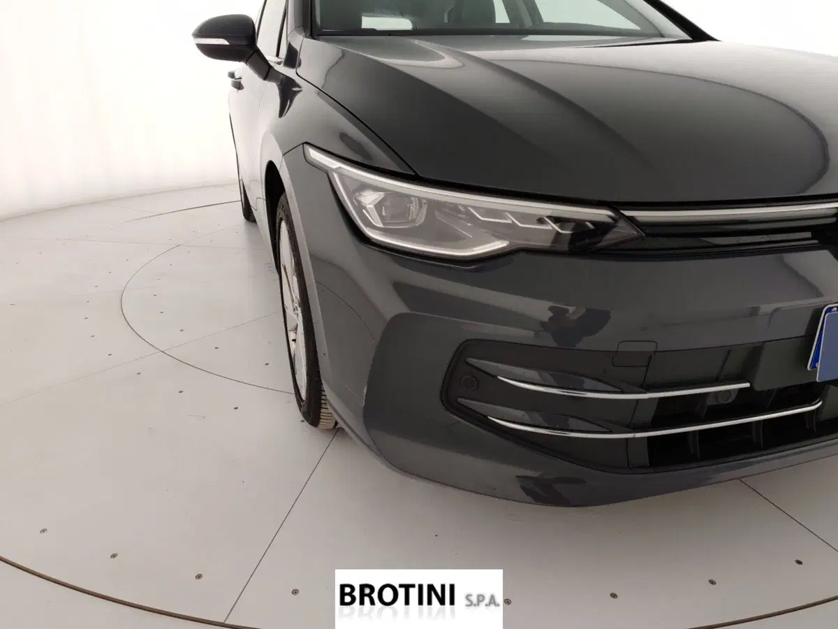 Volkswagen Golf usata a Massa-Carrara (5)