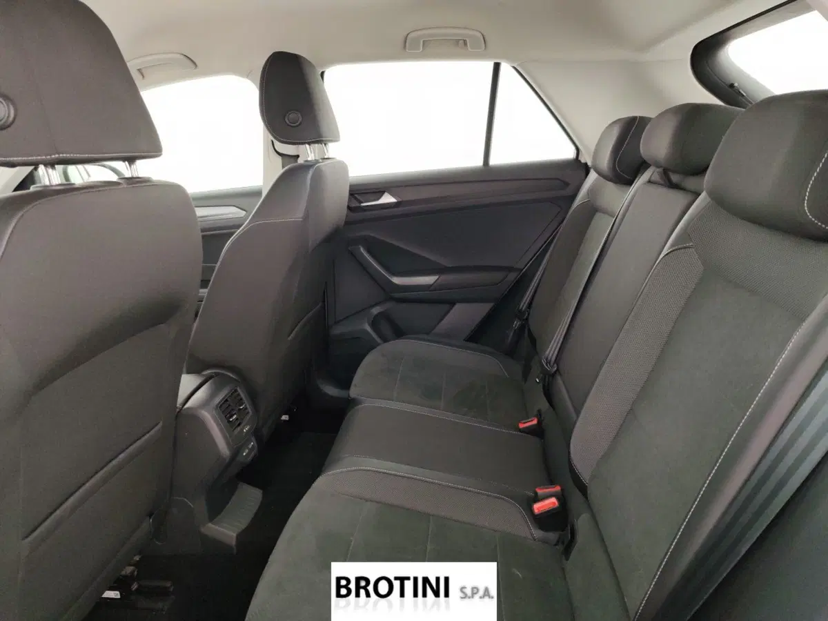 Volkswagen T-Roc usata a Massa-Carrara (10)