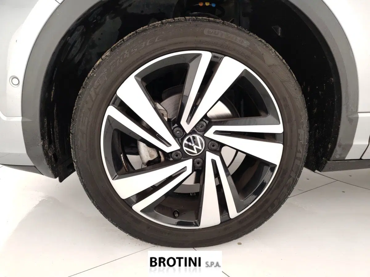 Volkswagen T-Roc usata a Massa-Carrara (6)