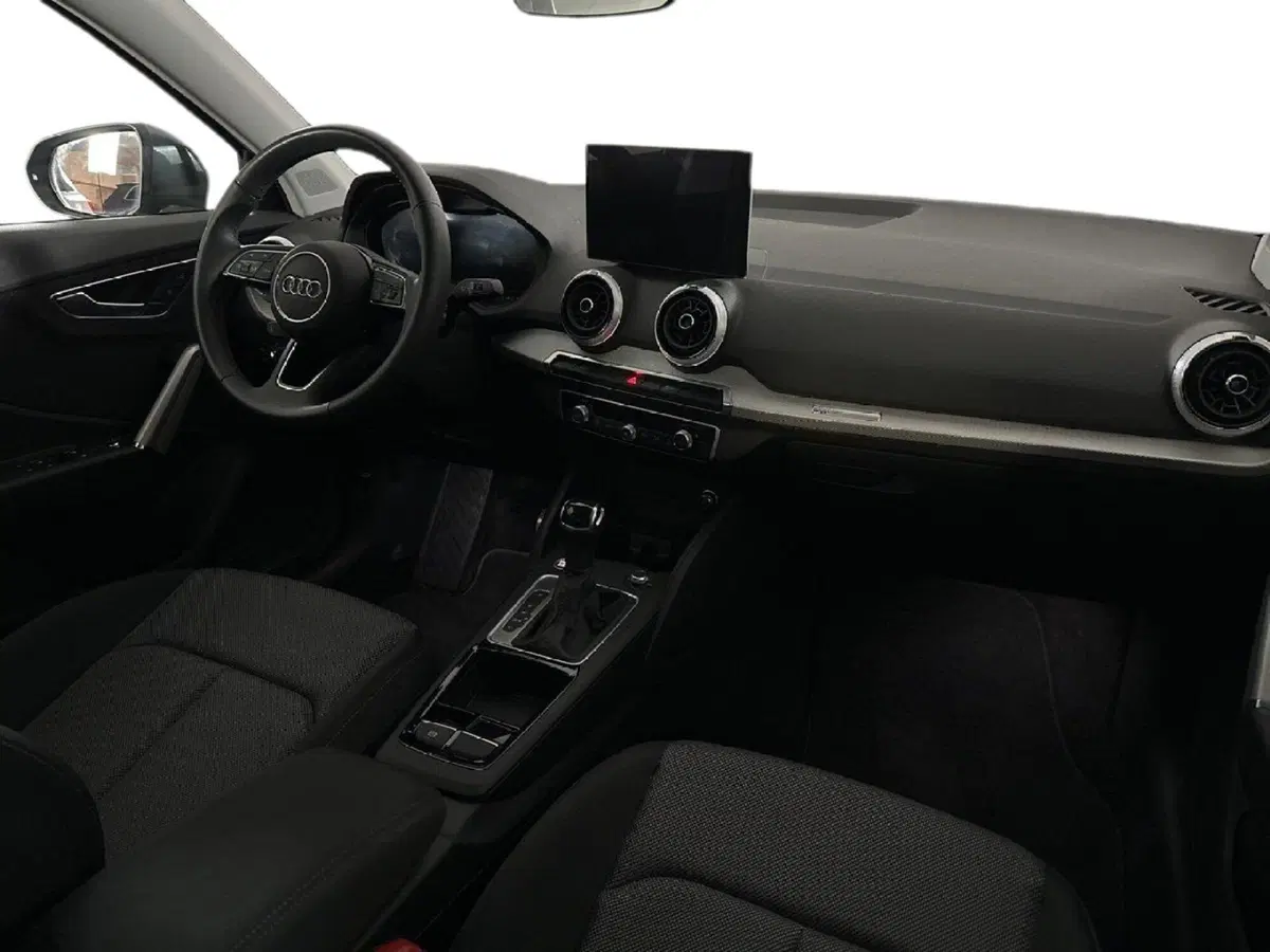 Audi Q2 usata a Napoli (10)