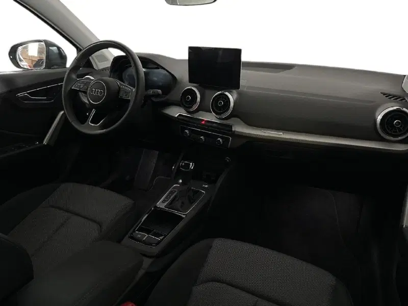 Audi Q2 usata a Napoli (10)