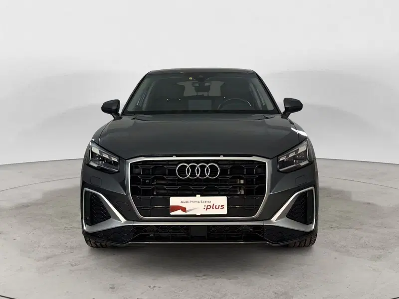 Audi Q2 usata a Napoli (2)