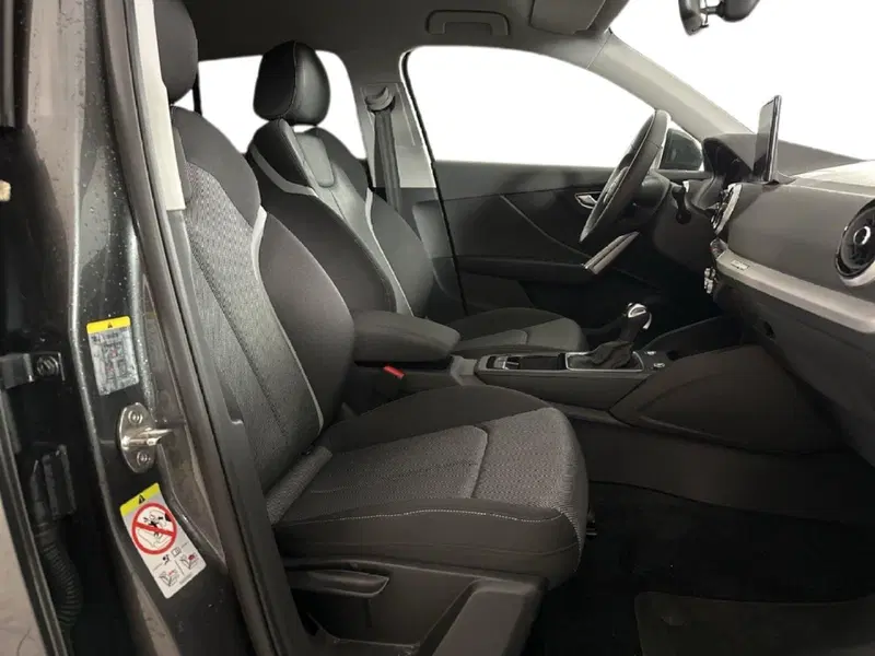Audi Q2 usata a Napoli (7)