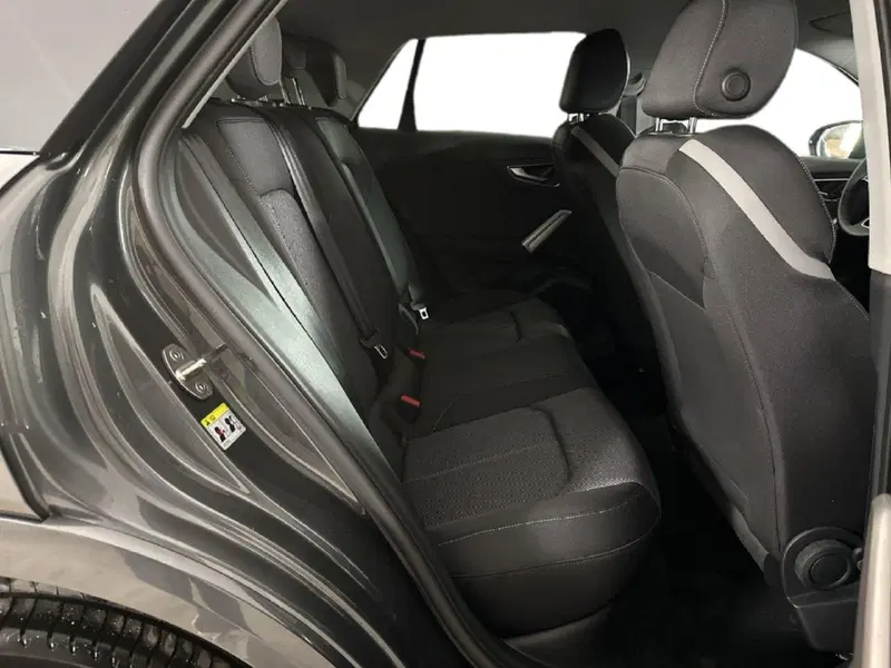 Audi Q2 usata a Napoli (8)