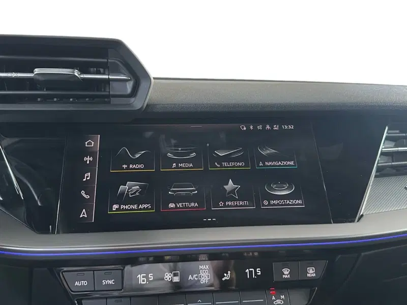 Audi A3 Sportback usata a Napoli (13)