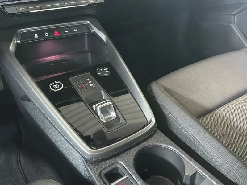 Audi A3 Sportback usata a Napoli (16)