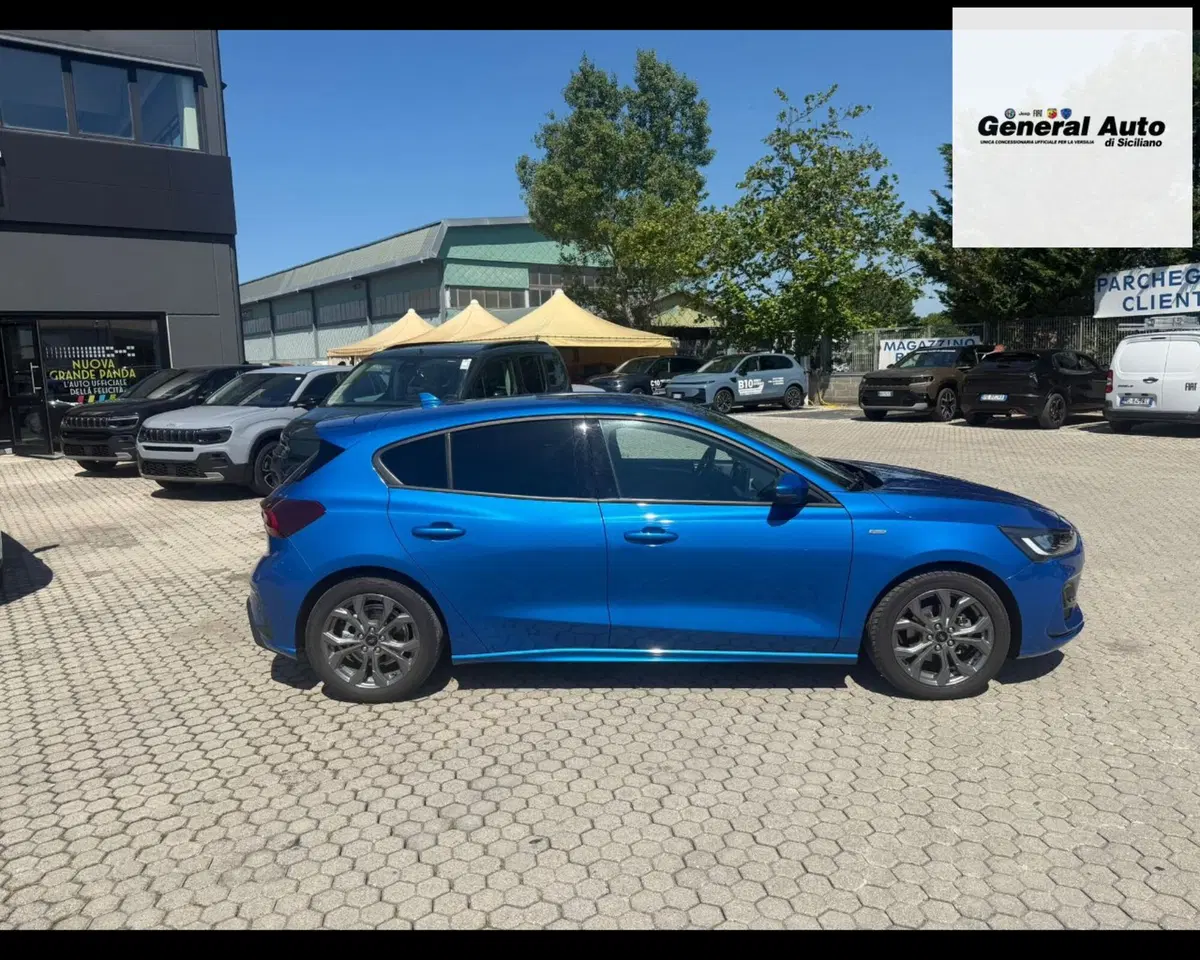 Ford Focus usata a Lucca (9)