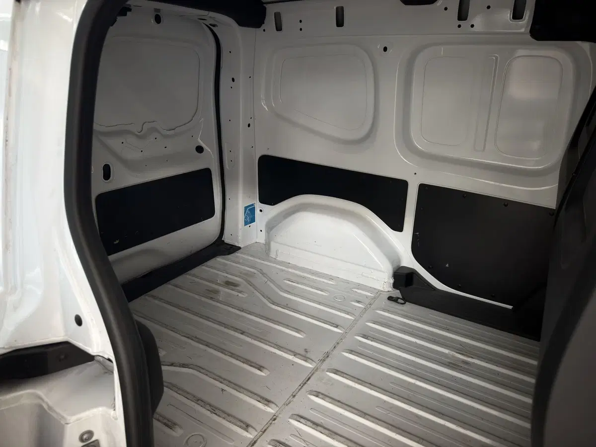 Renault Kangoo Furgone usata a Milano (14)