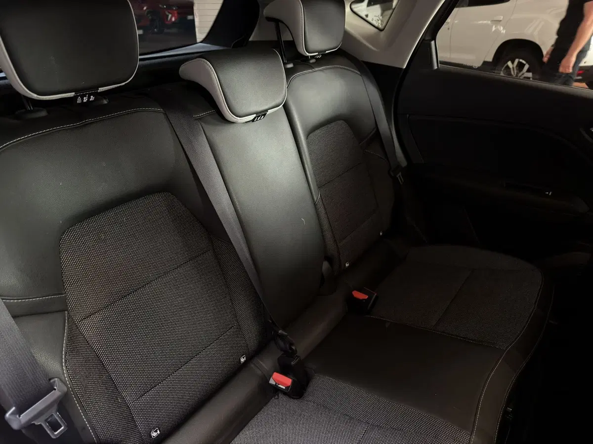 Renault Captur usata a Milano (19)