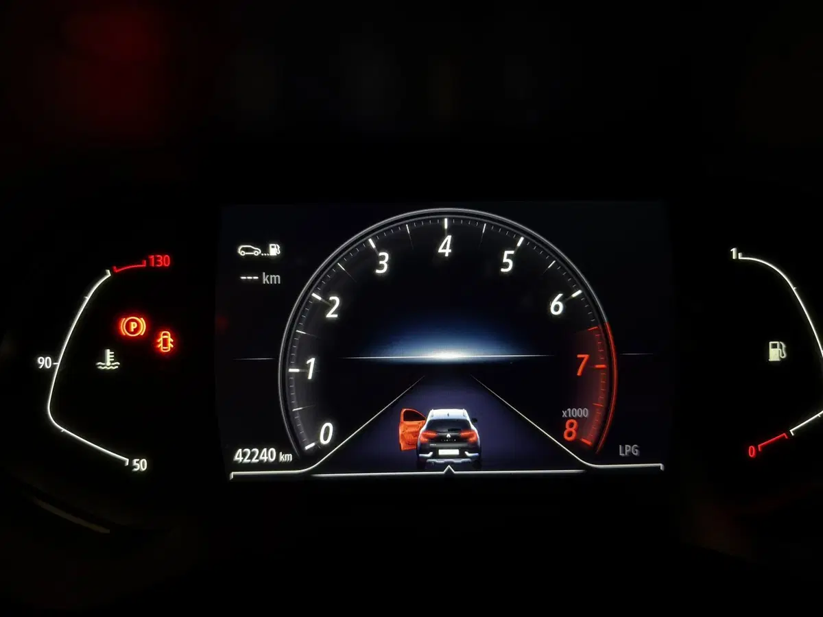 Renault Captur usata a Milano (9)