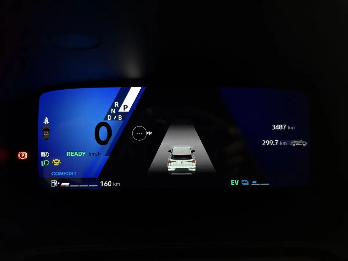 Renault Symbioz usata a Milano (10)