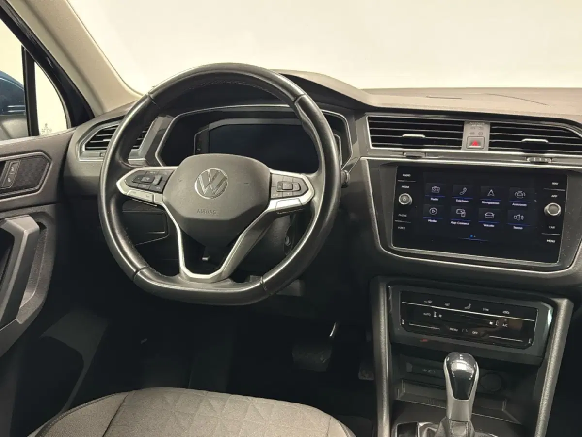 Volkswagen Tiguan usata a Varese (11)