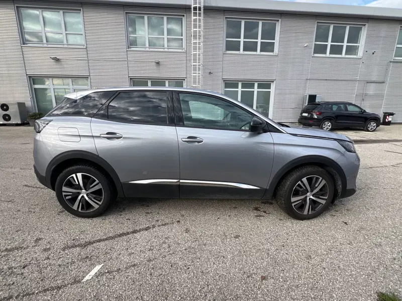 Peugeot 3008 usata a Salerno (17)
