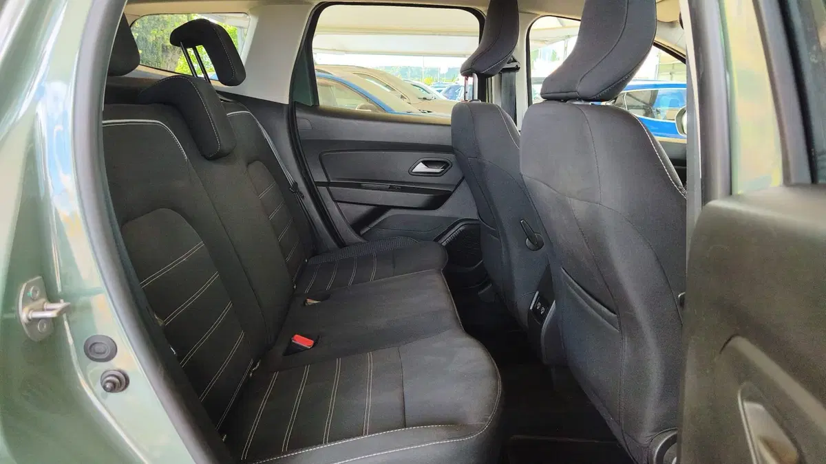 Dacia Duster usata a Firenze (12)