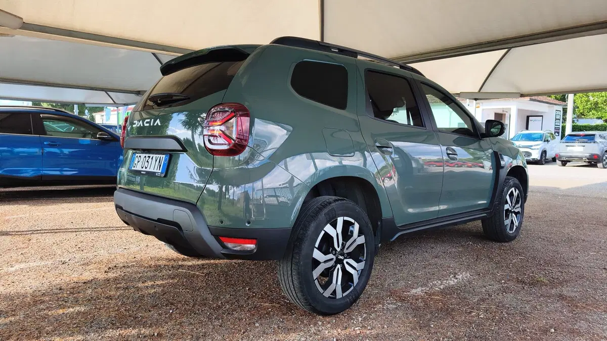Dacia Duster usata a Firenze (9)