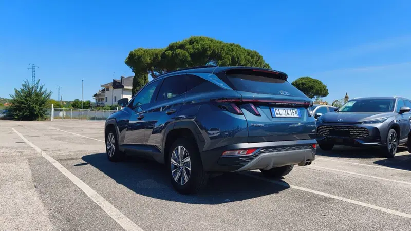 Hyundai Tucson usata a Firenze (6)