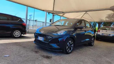 Hyundai i10 1.0 MPI Connectline del 2023 usata a Empoli