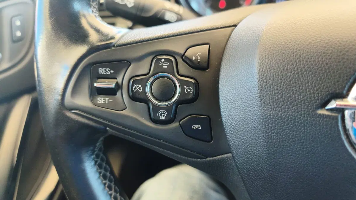 Opel Astra usata a Firenze (18)