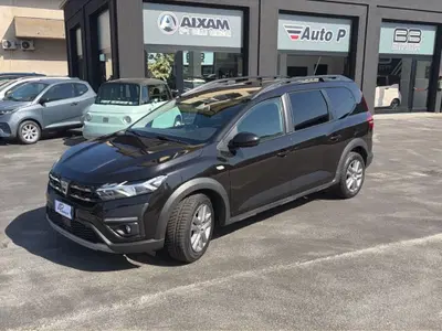 Dacia Jogger Jogger 1.0 TCe GPL 100 CV 7 posti Comfort del 2022 usata a Lucca