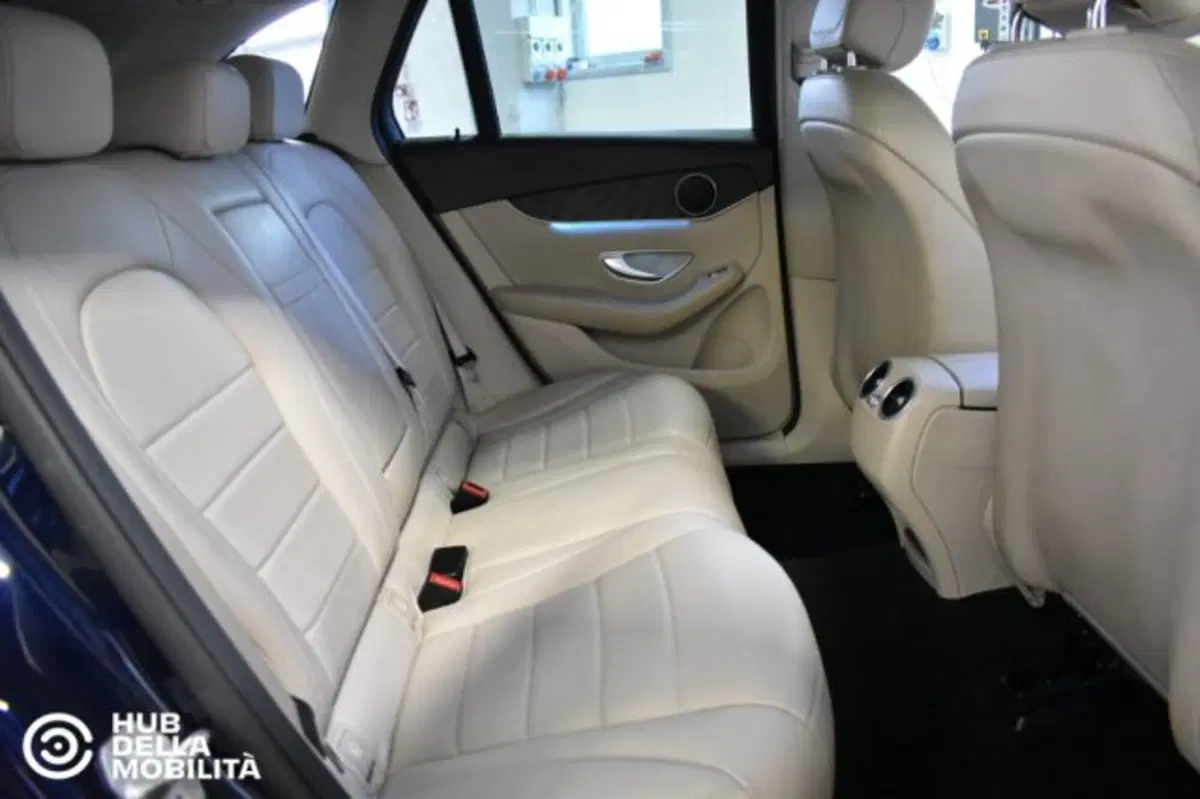 Mercedes-Benz GLC SUV usata a Perugia (20)