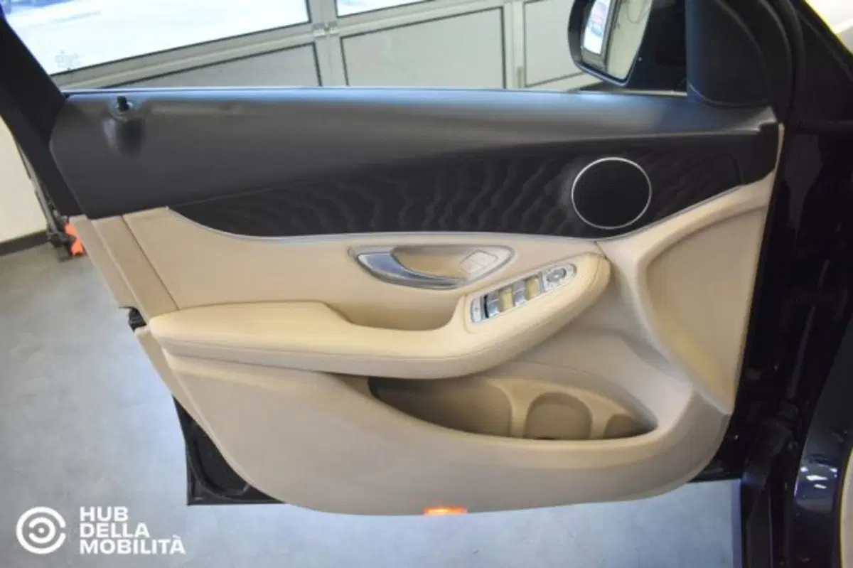 Mercedes-Benz GLC SUV usata a Perugia (7)