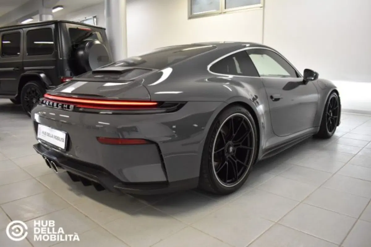 Porsche 911 Coupé usata a Perugia (4)