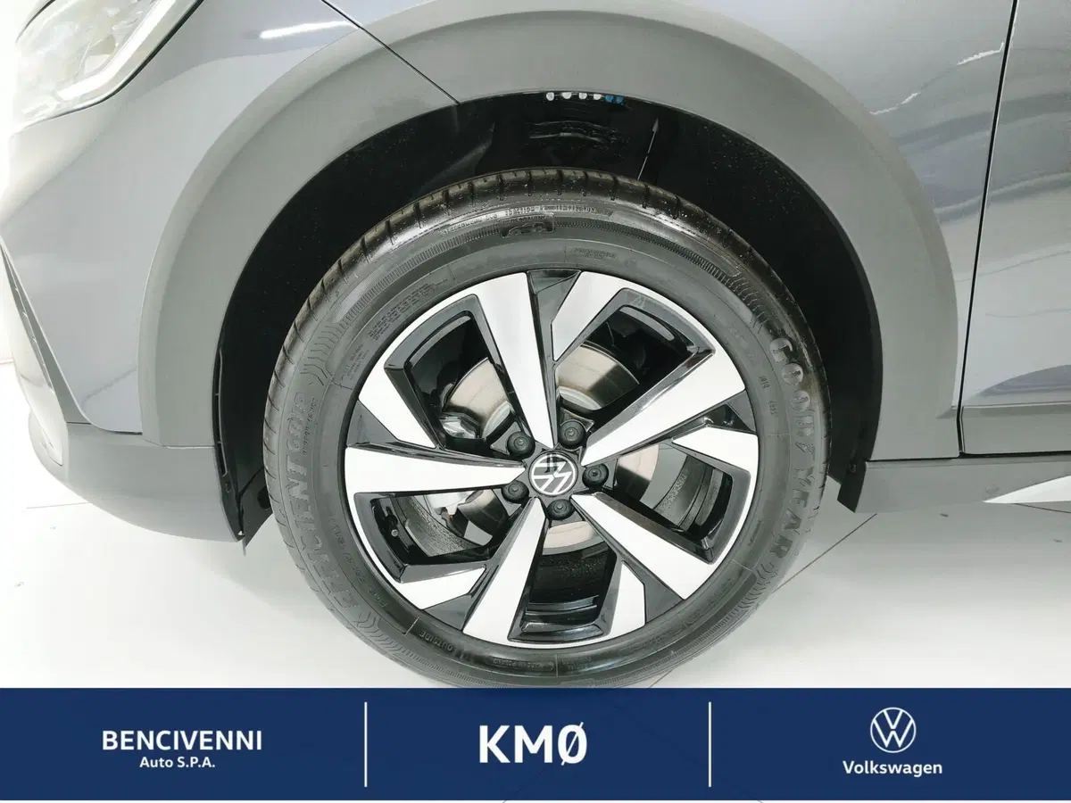 Volkswagen Taigo nuova a Catanzaro (13)