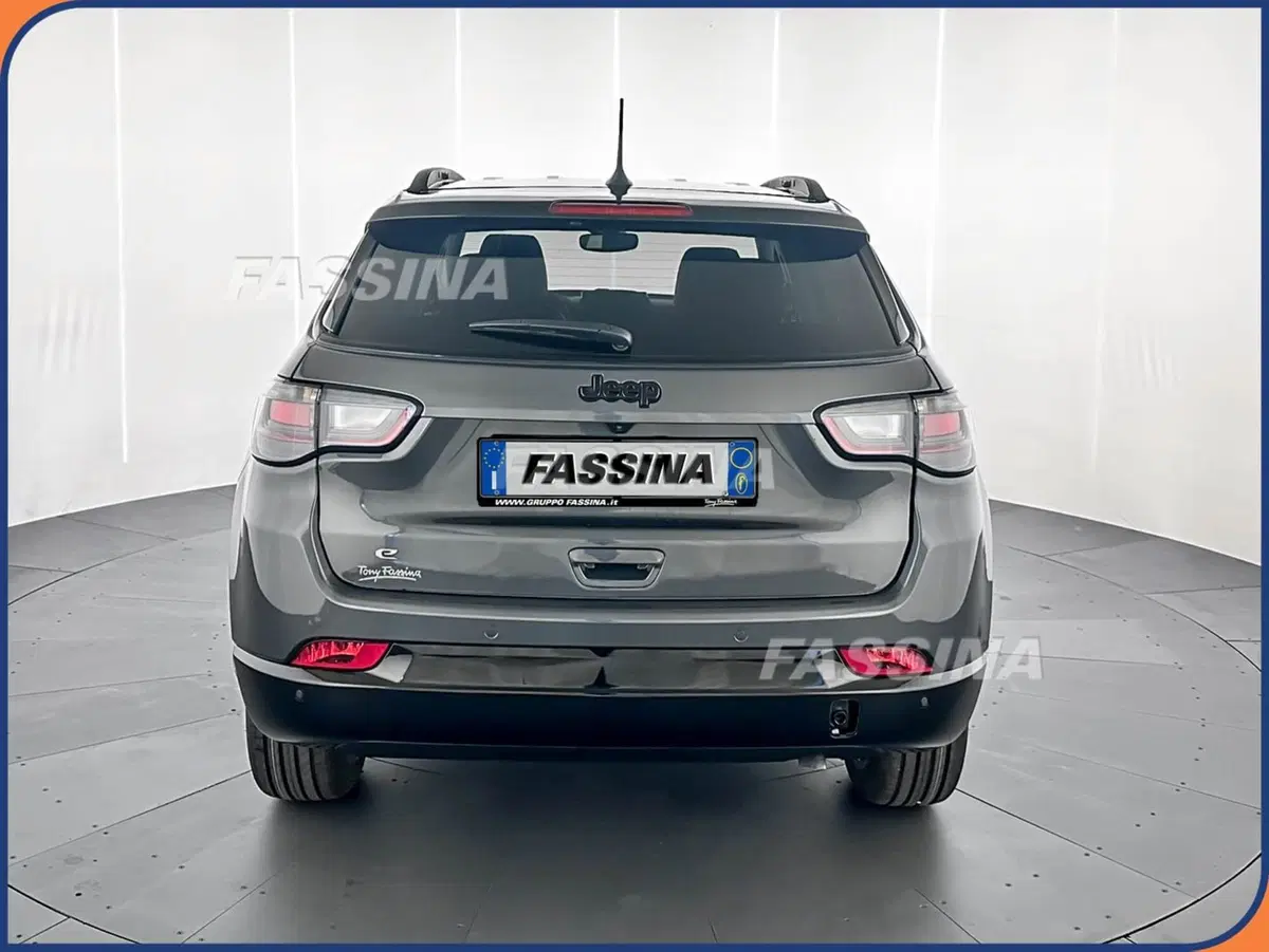 Jeep Compass usata a Milano (5)