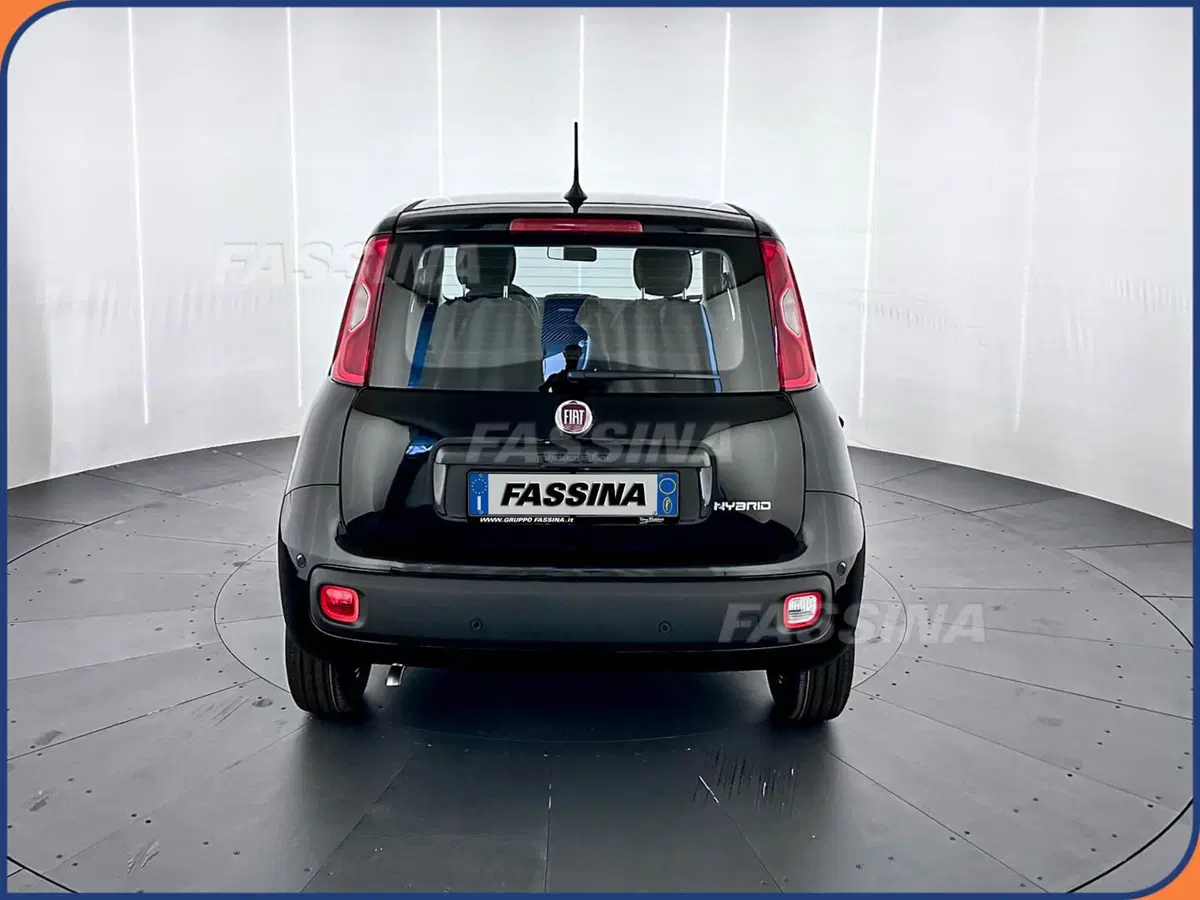 Fiat Pandina nuova a Milano (5)