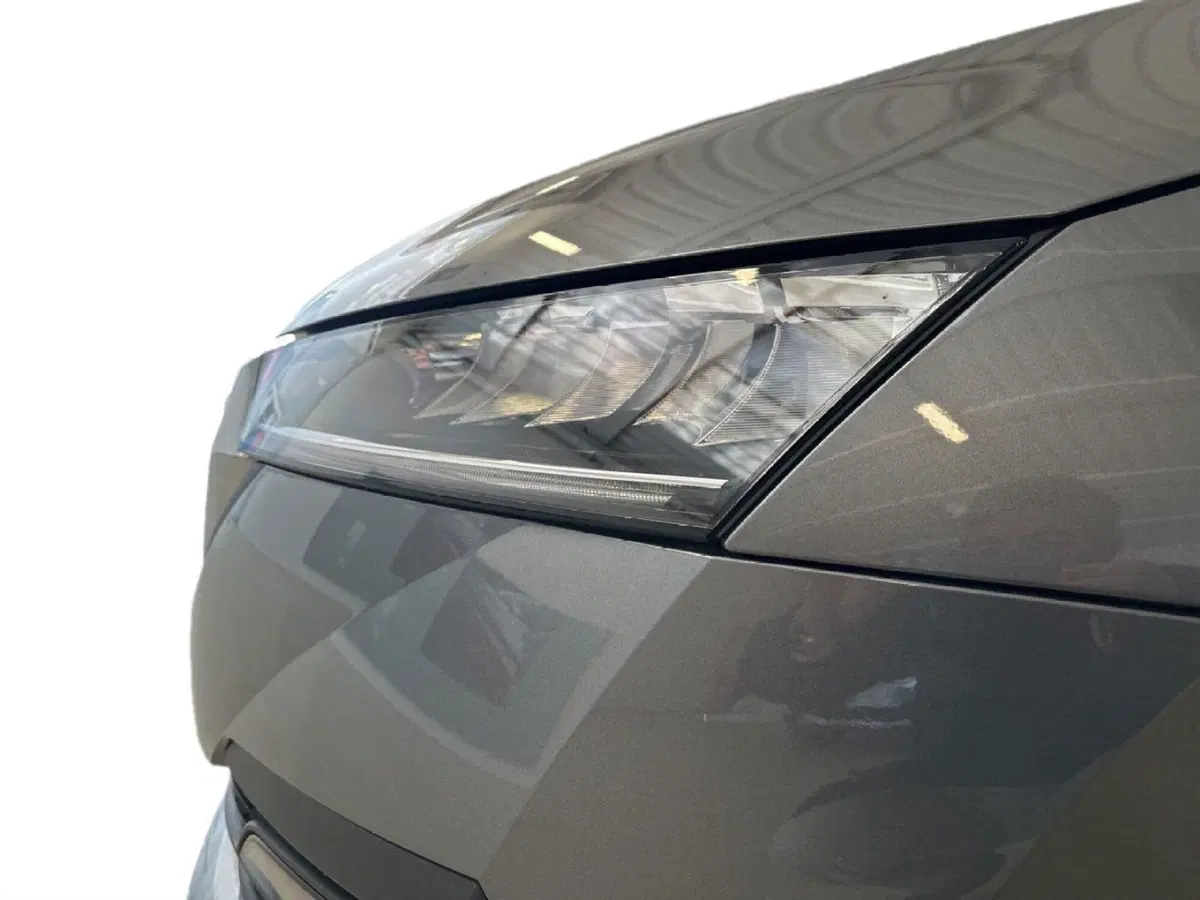 Skoda Octavia Station Wagon nuova a Arezzo (12)