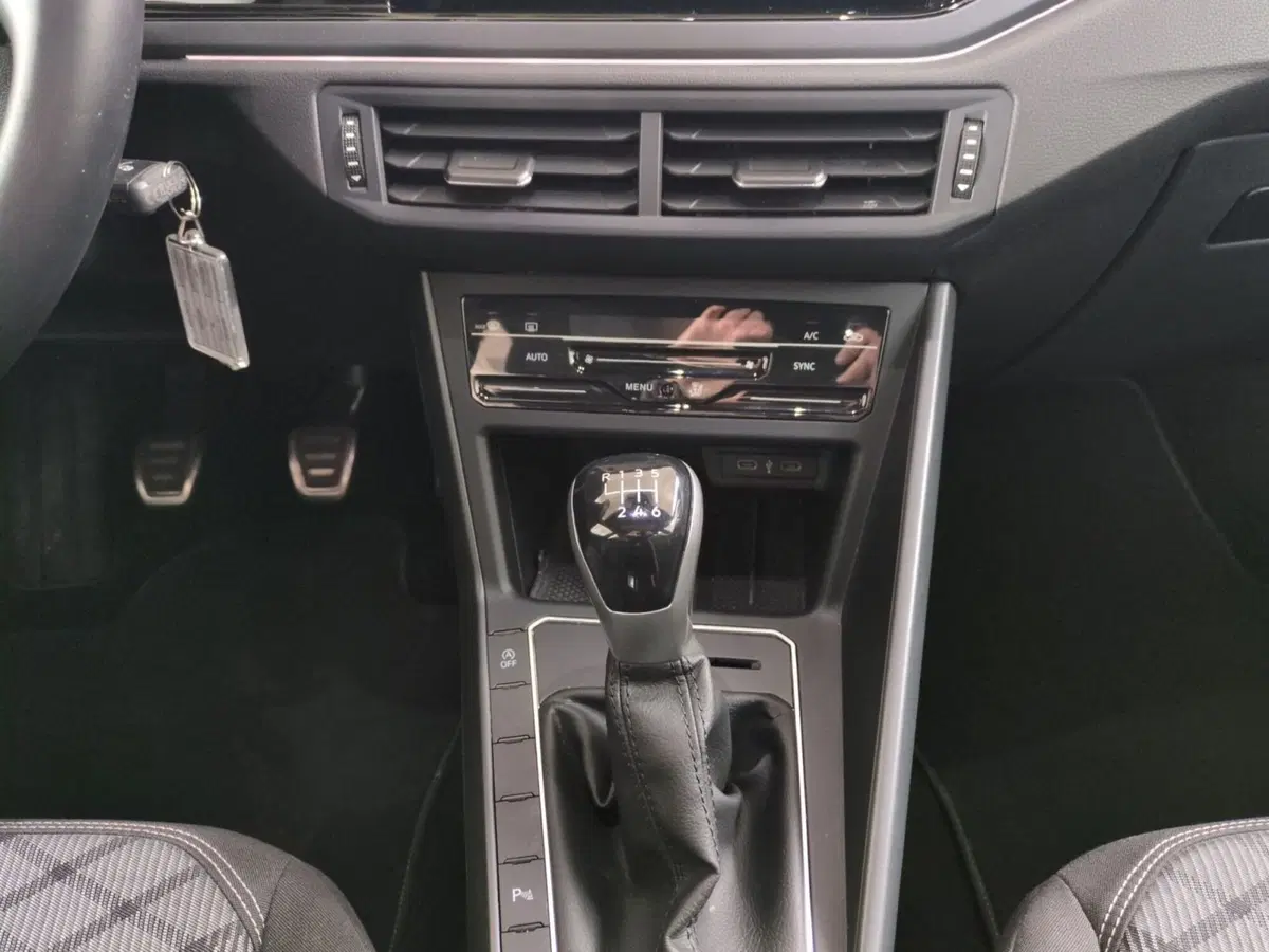 Volkswagen Taigo usata a Agrigento (10)
