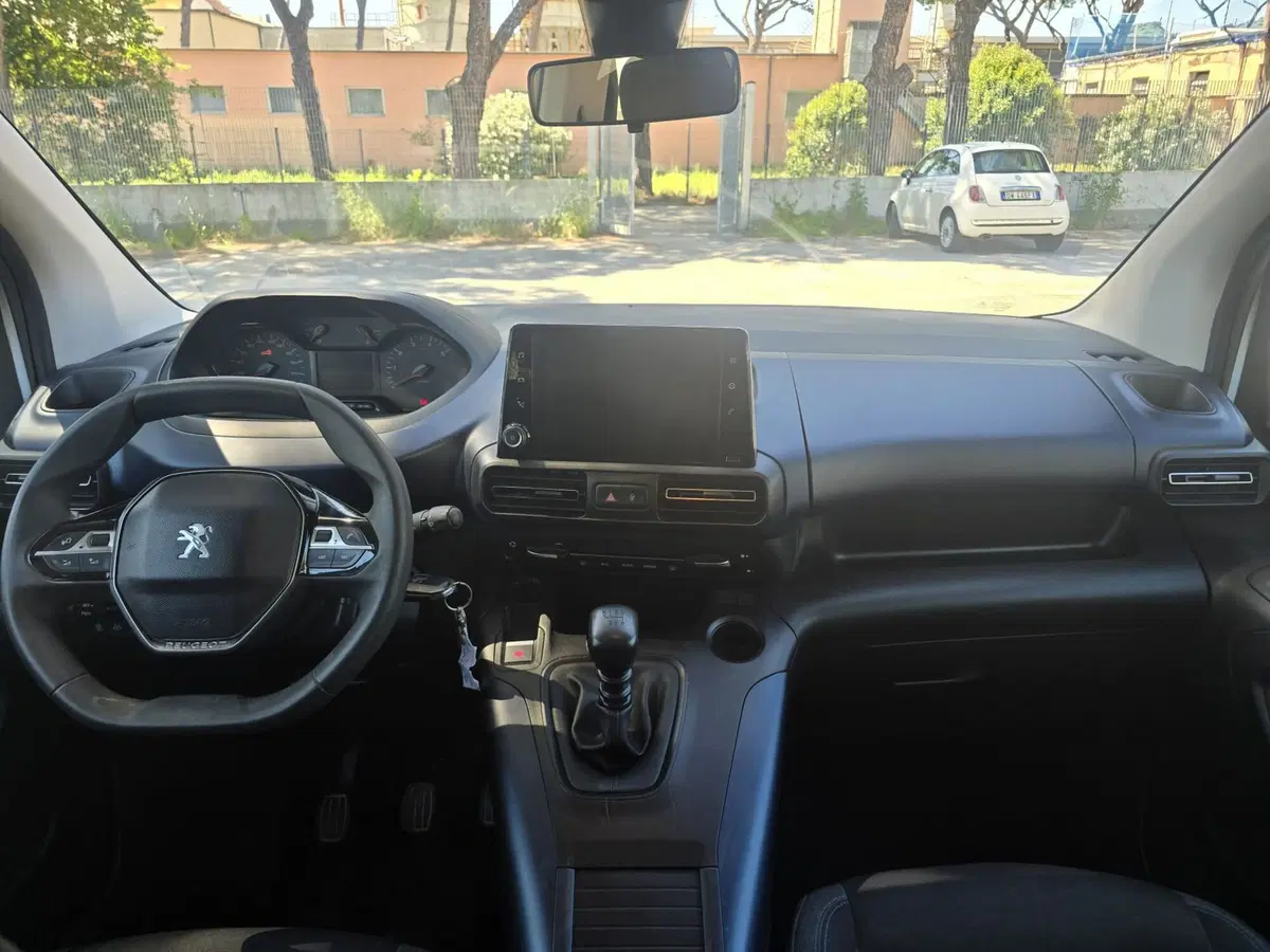 Peugeot Rifter usata a Massa-Carrara (6)