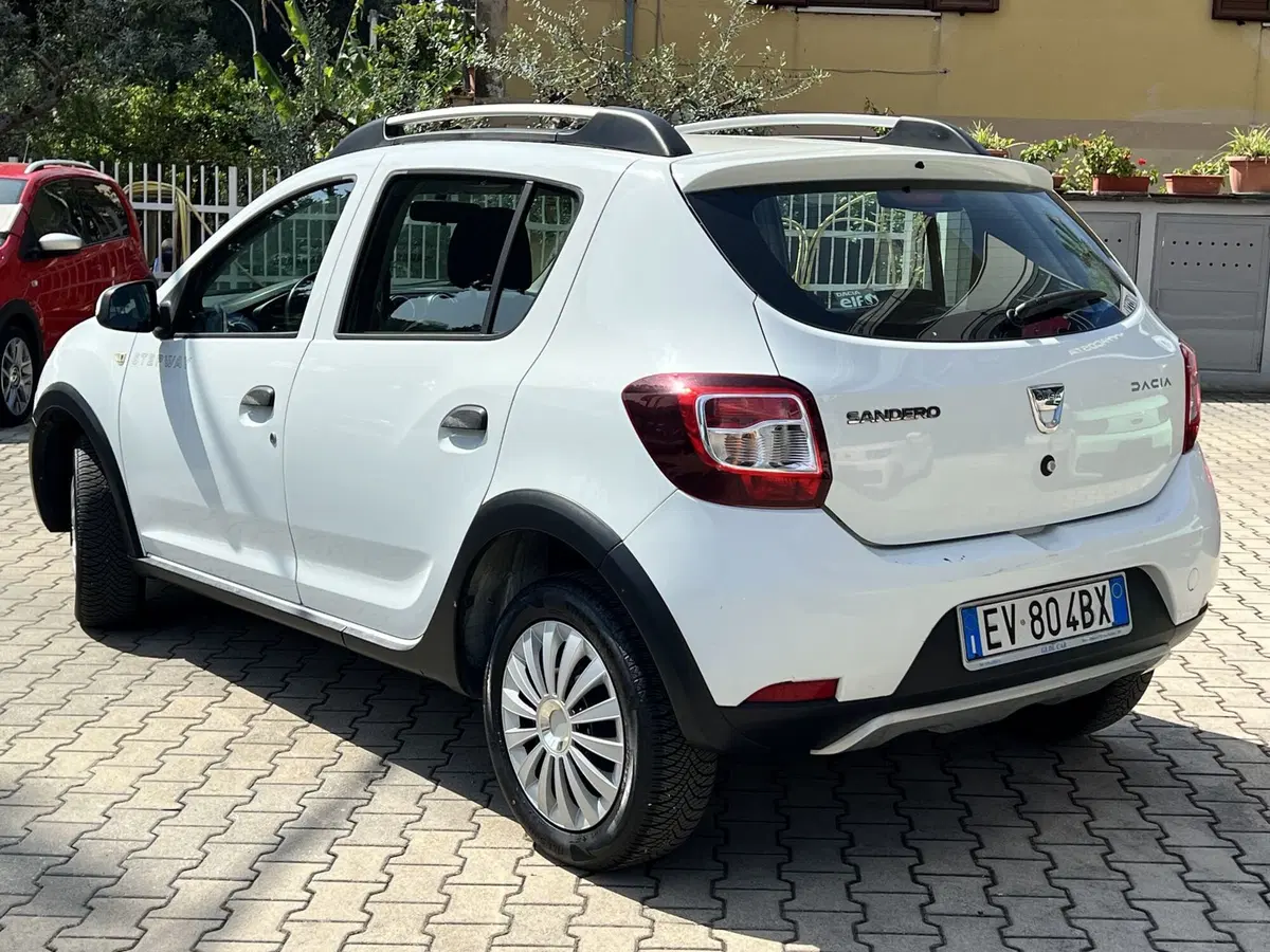 Dacia Sandero usata a Chieti (5)
