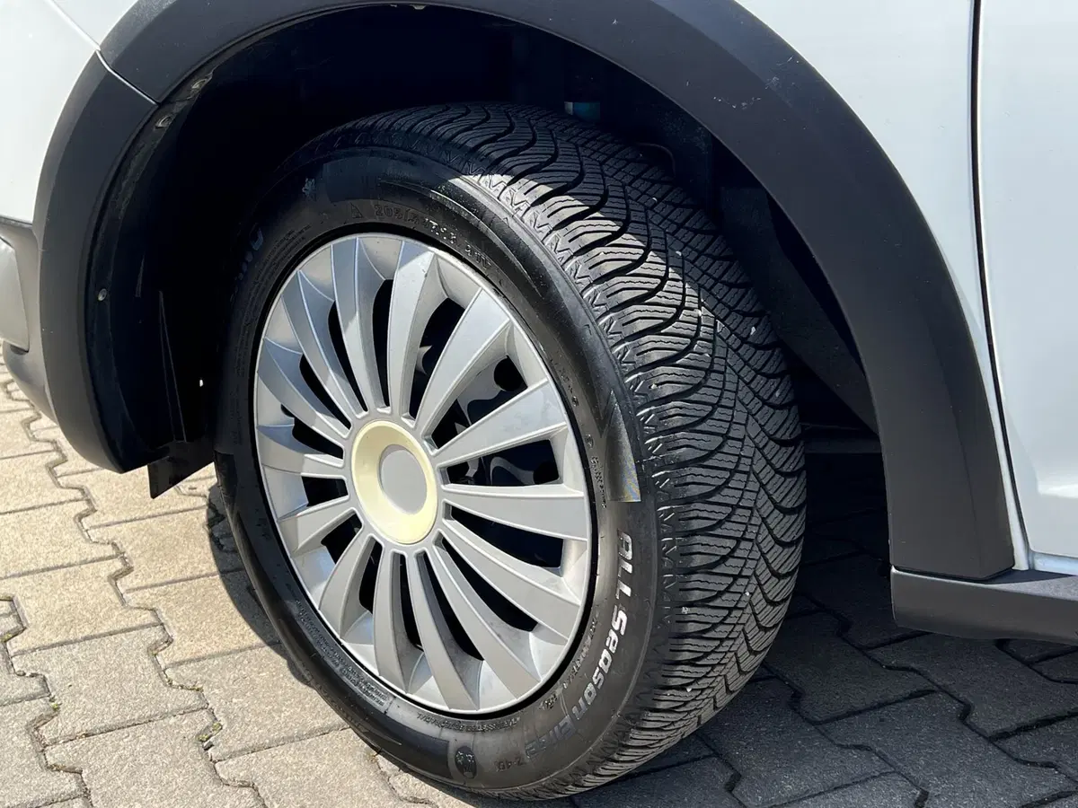 Dacia Sandero usata a Chieti (7)