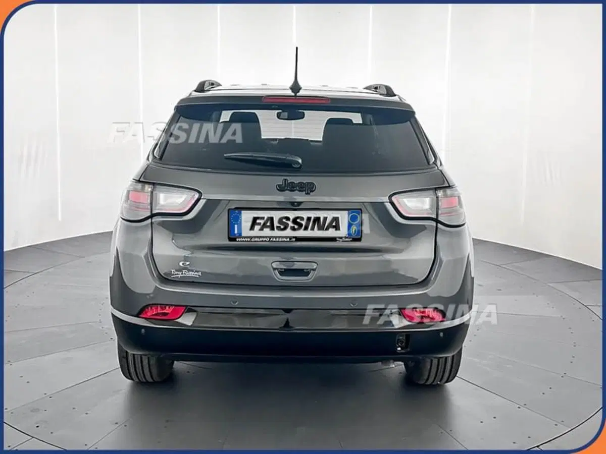 Jeep Compass usata a Milano (5)