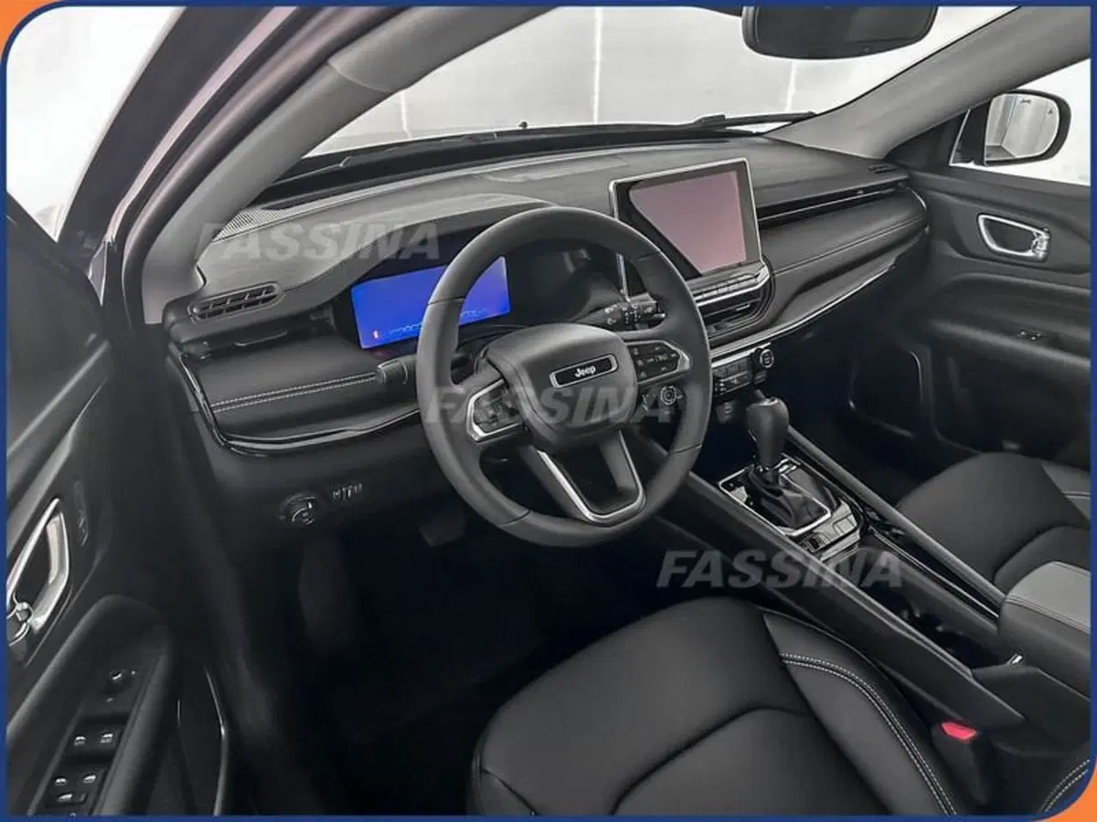 Jeep Compass usata a Milano (9)
