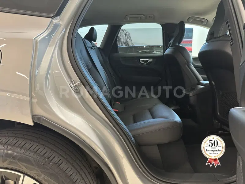 Volvo XC60 usata a Forlì-Cesena (11)